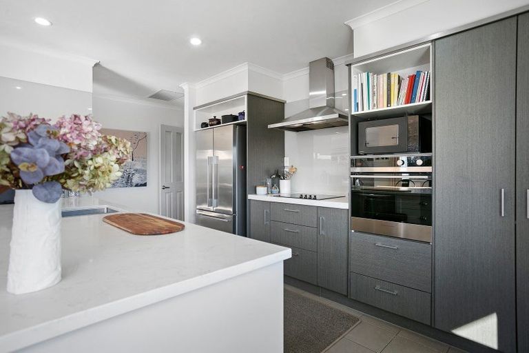 Photo of property in 14 Brancaster Place, Cambridge, 3434