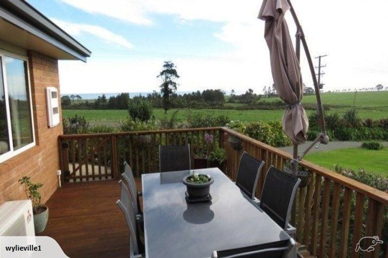Photo of property in 3008 Coast Road, Barrytown, Runanga, 7873