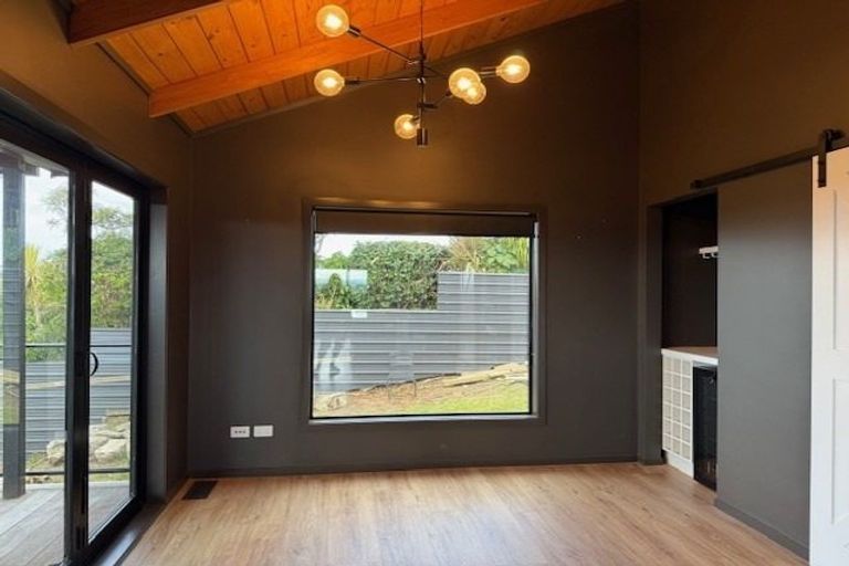 Photo of property in 2 Keam Way, Welcome Bay, Tauranga, 3112
