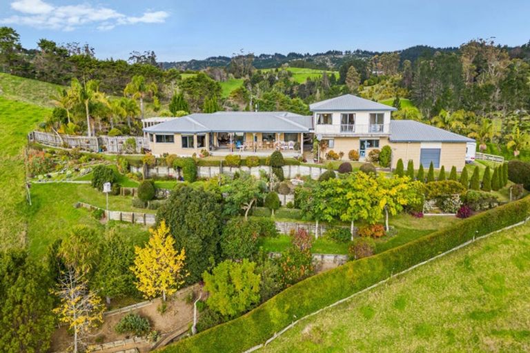 Photo of property in 259 Glenmohr Road, Waipu, 0582