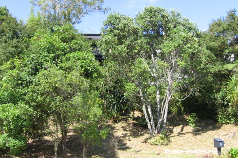 Photo of property in 5 Danbury Drive, Torbay, Auckland, 0630