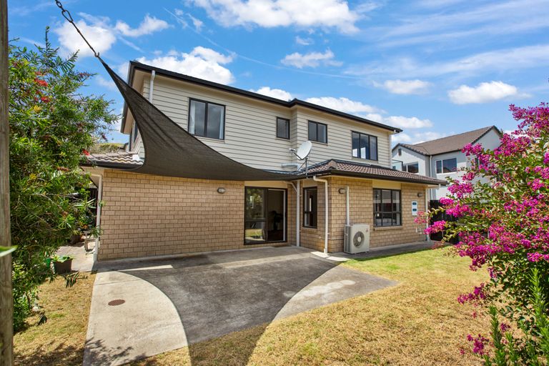 Photo of property in 87b Wallace Road, Mangere Bridge, Auckland, 2022