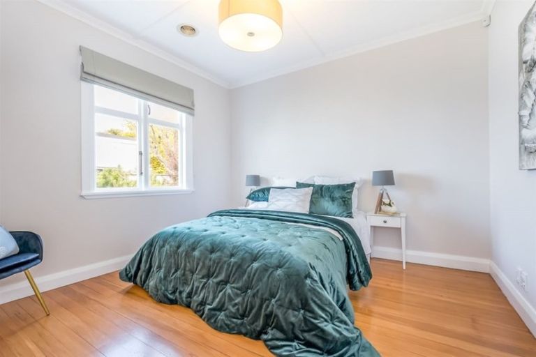 Photo of property in 18 Maire Street, Woburn, Lower Hutt, 5010