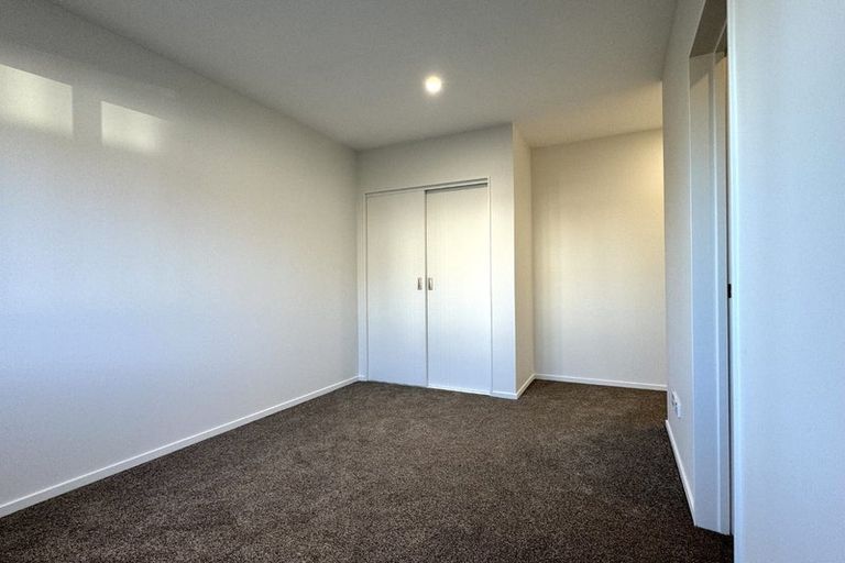 Photo of property in 70 Walters Road, Mount Wellington, Auckland, 1062