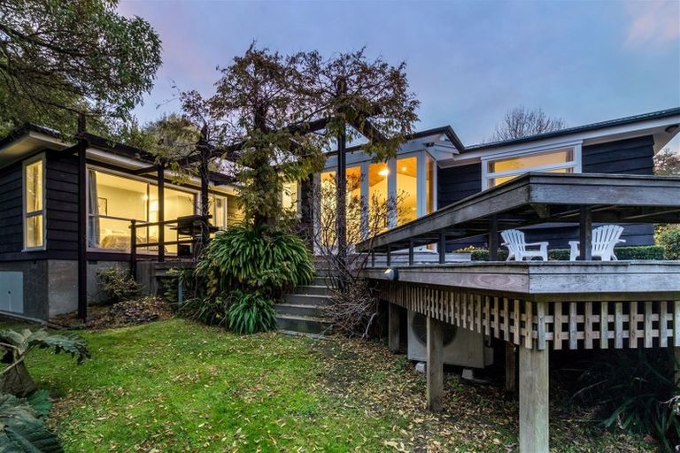 Photo of property in 9 Joyce Crescent, Ilam, Christchurch, 8041