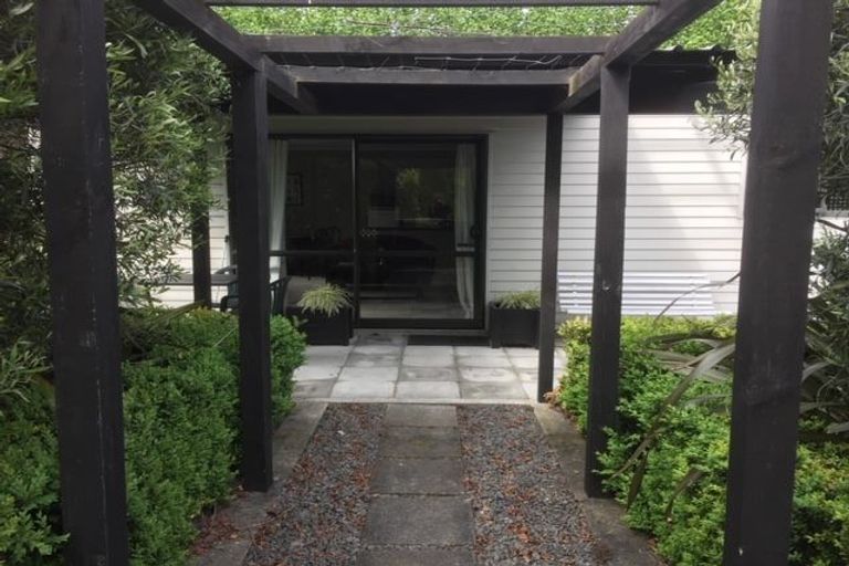 Photo of property in 910 Park Road South, Longlands, Hastings, 4172