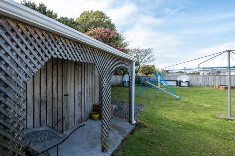 Photo of property in 8 Orlando Street, Stratford, 4332