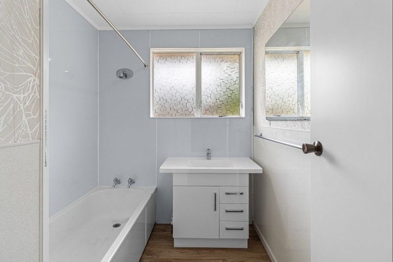 Photo of property in 162 Omata Road, Blagdon, New Plymouth, 4310