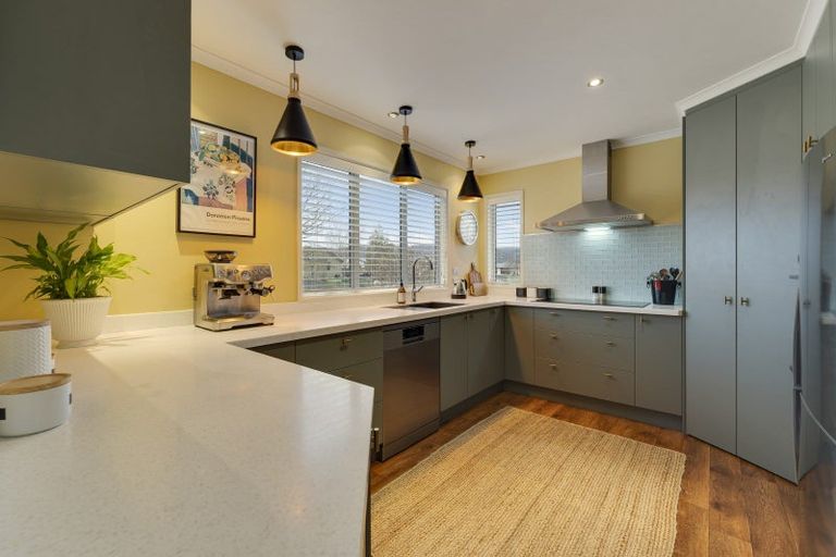 Photo of property in 30 Waenga Drive, Cromwell, 9310