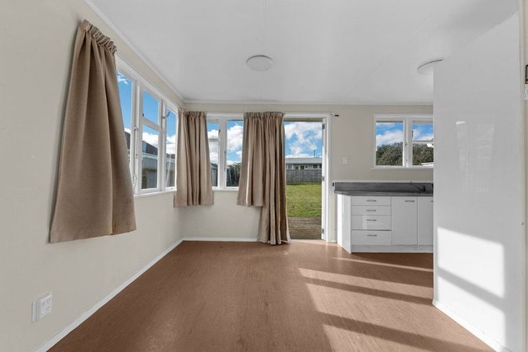 Photo of property in 43 Hamill Road, Otara, Auckland, 2023