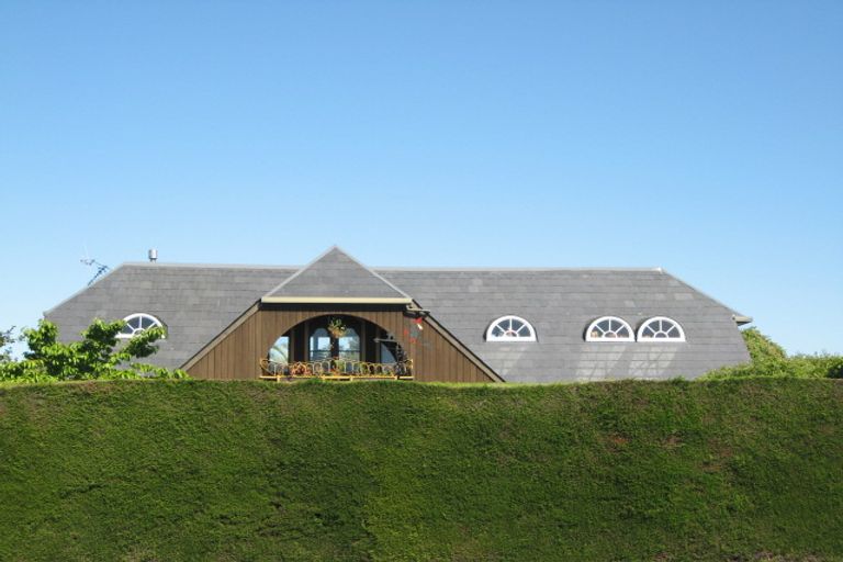 Photo of property in 137 Grimseys Road, Redwood, Christchurch, 8051