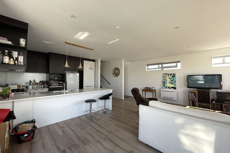 Photo of property in 11 Manuwai Road, Torbay, Auckland, 0630