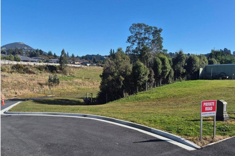 Photo of property in 13 Lot Rc, 12 Mckinlay Road, Abbotsford, Dunedin, 9018