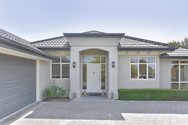 Photo of property in 16 Talbot Road, Northwood, Christchurch, 8051