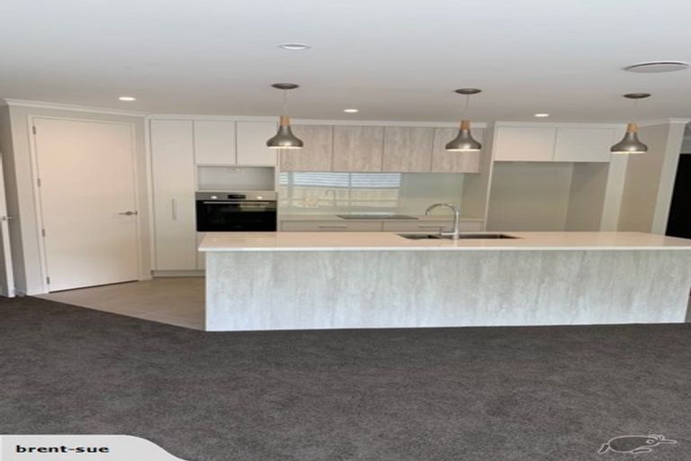 Photo of property in 23 Pakanga Grove, Pyes Pa, Tauranga, 3112