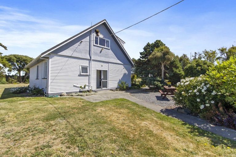 Photo of property in 93 Waimate Highway, Saint Andrews, Timaru, 7971