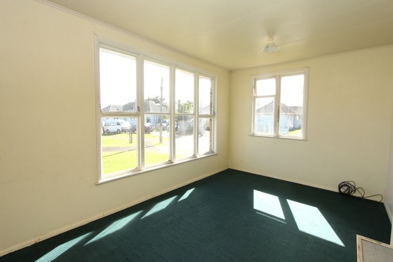 Photo of property in 6 Matamata Place, Otara, Auckland, 2023