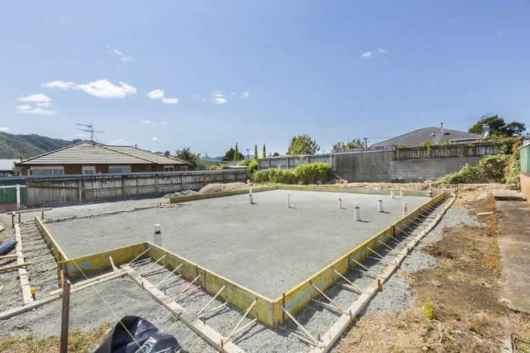 Photo of property in 16a Ebdentown Street, Ebdentown, Upper Hutt, 5018