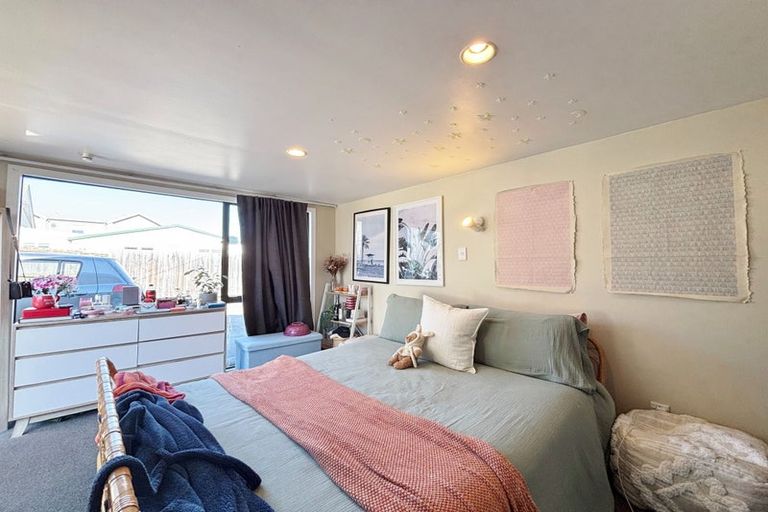 Photo of property in 24 Euston Street, Riccarton, Christchurch, 8041