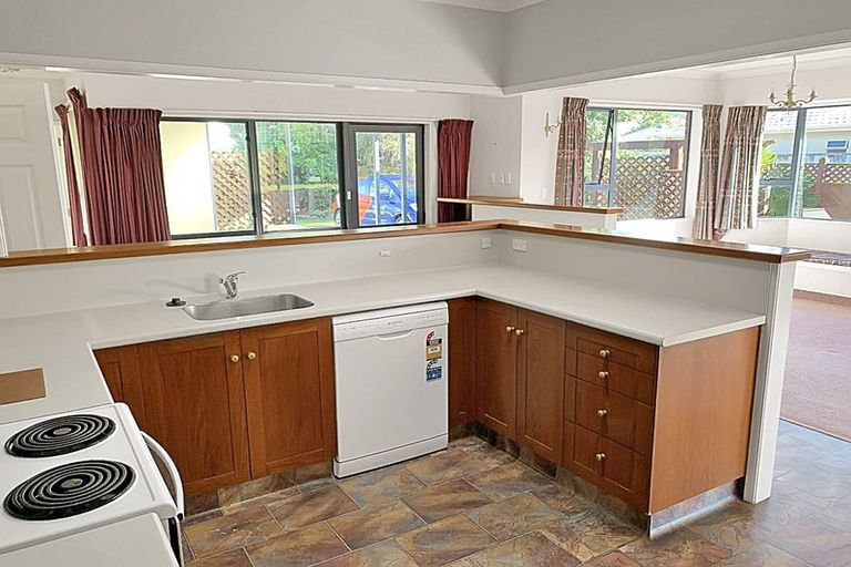 Photo of property in 162 Auckland Road, Greenmeadows, Napier, 4112