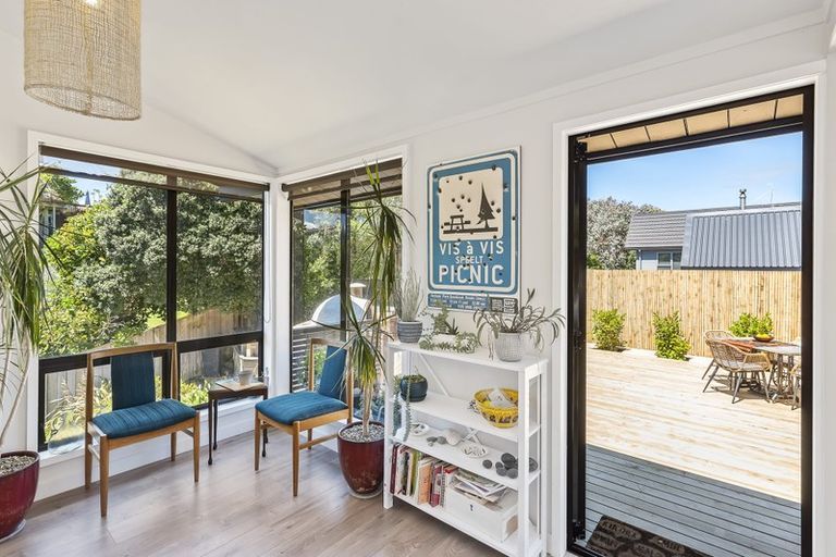 Photo of property in 89 The Esplanade, Raumati South, Paraparaumu, 5032