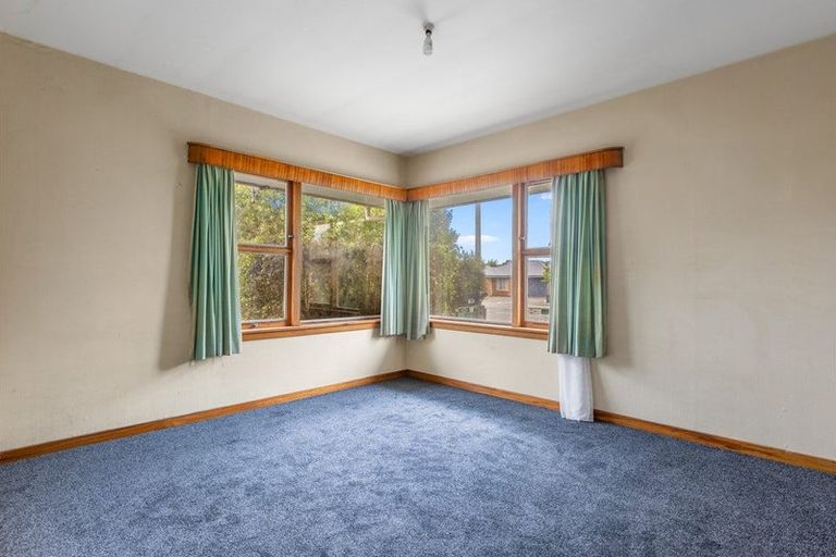 Photo of property in 28 Curletts Road, Sockburn, Christchurch, 8042