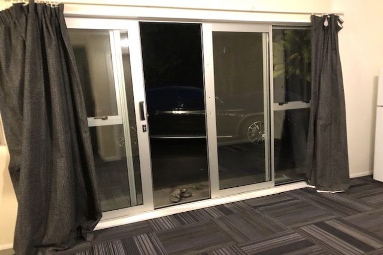 Photo of property in 1-7 Sheridan Terrace, Johnsonville, Wellington, 6037