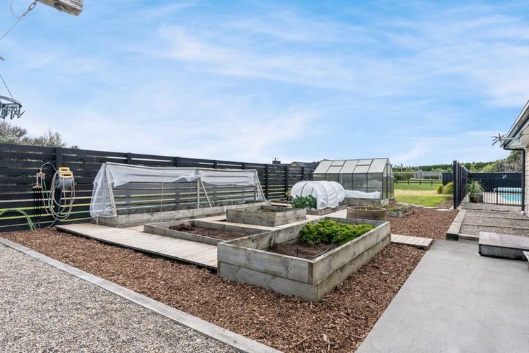 Photo of property in 86 Taplin Road, Matangi, Hamilton, 3283