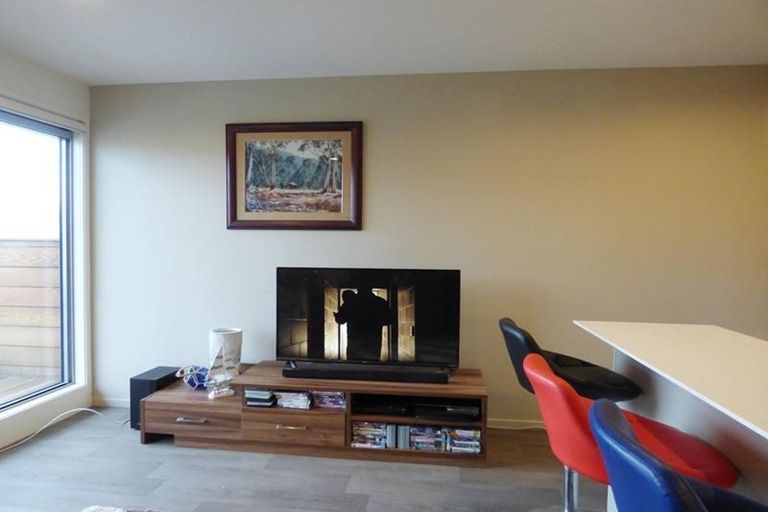 Photo of property in 204/160a Hobsonville Point Road, Hobsonville, Auckland, 0616