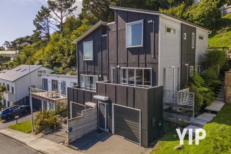 Photo of property in 63 Sheridan Terrace, Johnsonville, Wellington, 6037