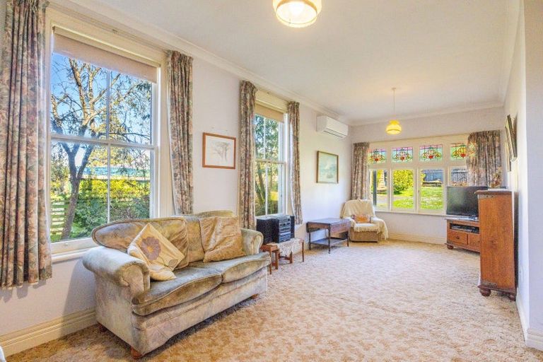 Photo of property in 10 Rose Street, Waipawa, 4210