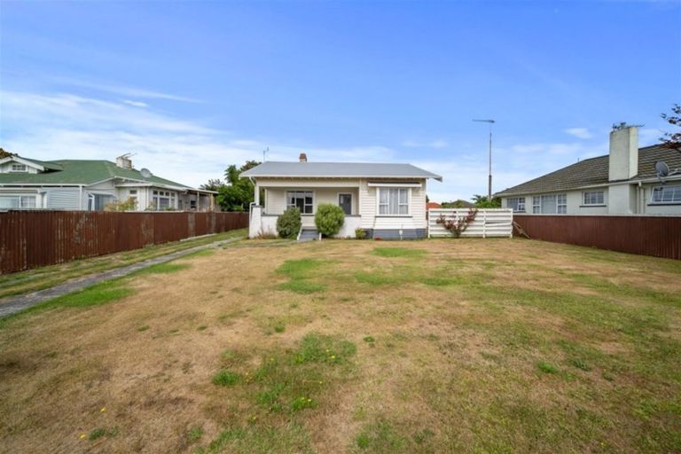 Photo of property in 227 Glover Road, Hawera, 4610