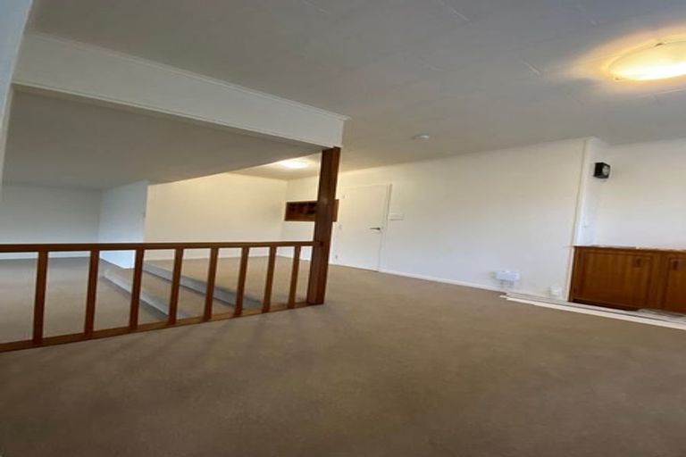 Photo of property in 172 Main Road South, Raumati South, Paraparaumu, 5032