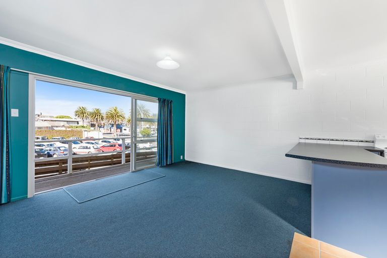 Photo of property in 2/18 May Street, Mount Maunganui, 3116