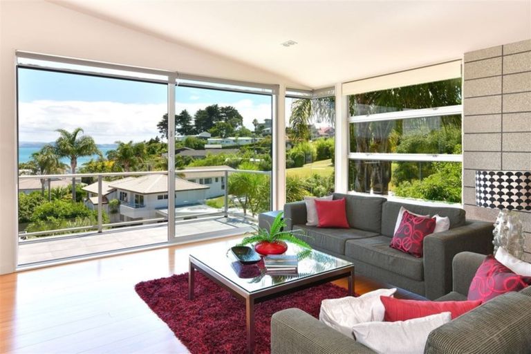 Photo of property in 9a Brown Street, Manly, Whangaparaoa, 0930