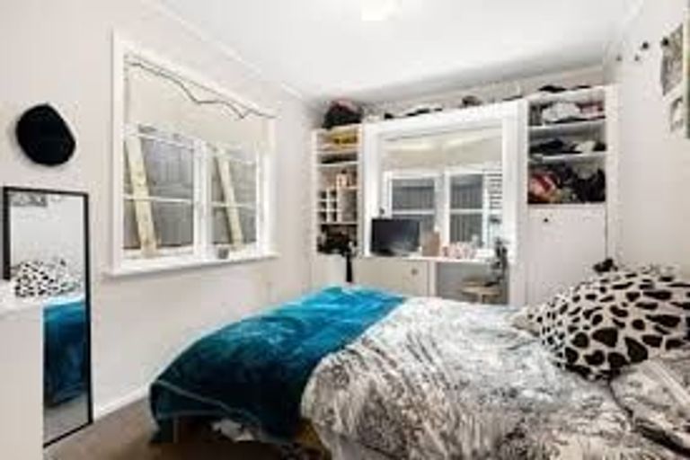 Photo of property in 417 Ohiro Road, Brooklyn, Wellington, 6021