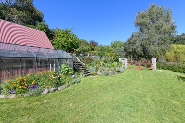 Photo of property in 104 French Farm Valley Road, French Farm, Akaroa, 7582