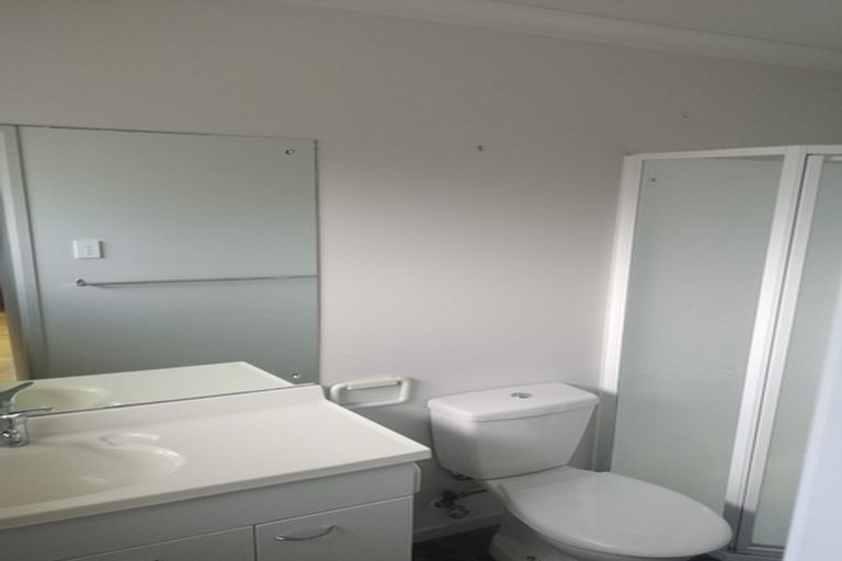 Photo of property in 15a Eastburn Street, Papakura, 2110