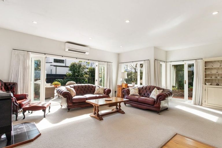 Photo of property in 69 Office Road, Merivale, Christchurch, 8014