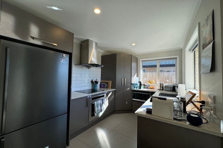 Photo of property in 6 Vahsel Bay Place, Wigram, Christchurch, 8025