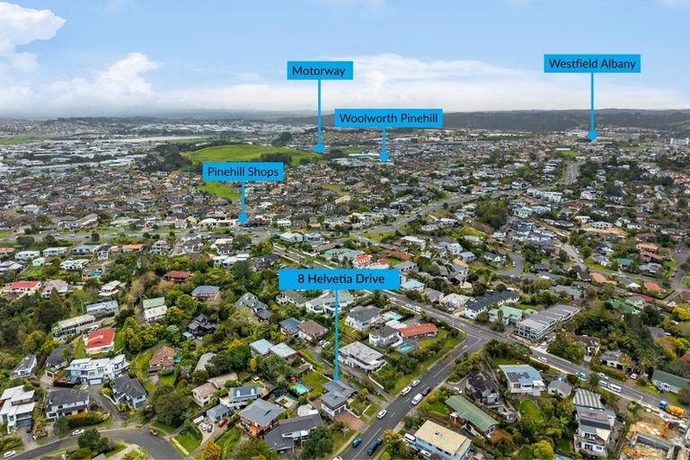 Photo of property in 8 Helvetia Drive, Browns Bay, Auckland, 0630