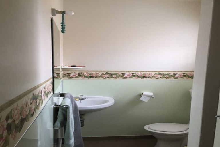 Photo of property in Lynton Lodge, 25 Examiner Street, Nelson, 7010