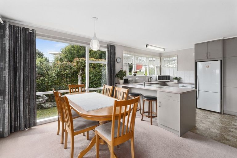 Photo of property in 24 Mountain Road, Morningside, Whangarei, 0110