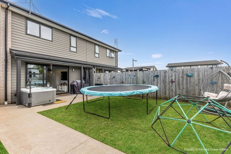 Photo of property in 90 Banks Street, Marfell, New Plymouth, 4310