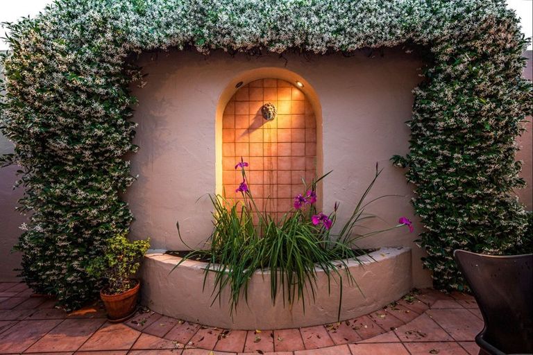 Photo of property in 7 King Edward Parade, Devonport, Auckland, 0624