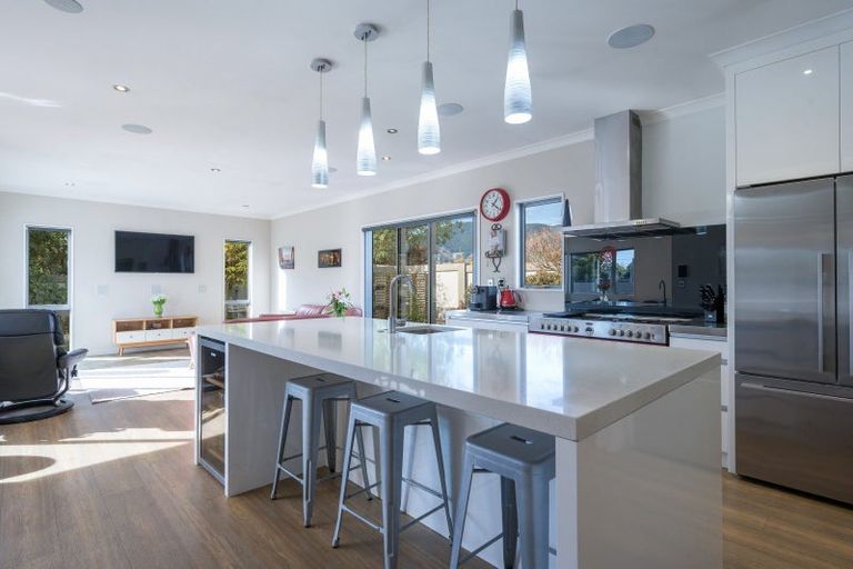 Photo of property in 11 Lucy Murcott Place, Stoke, Nelson, 7011