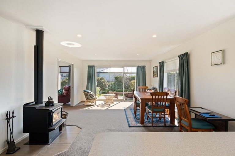 Photo of property in 13 Pemberton Drive, Amberley, 7410