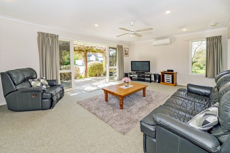 Photo of property in 14 Pound Road, Leeston, 7632