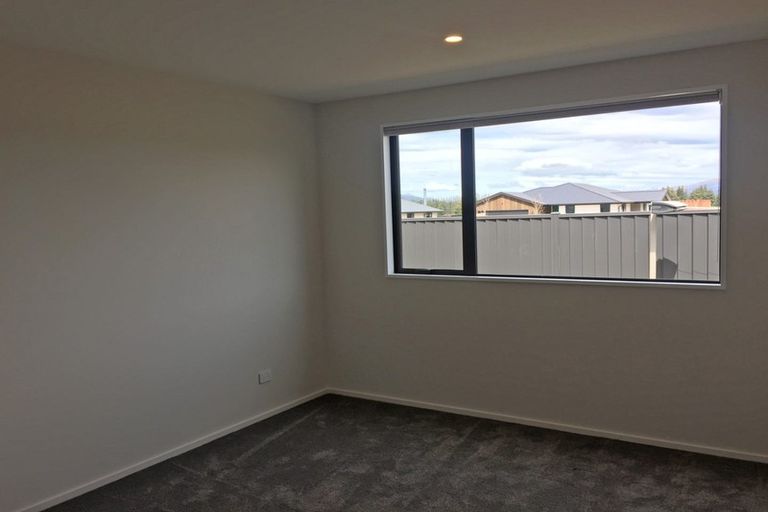 Photo of property in 4 Teal Place, Lake Hawea, Wanaka, 9382