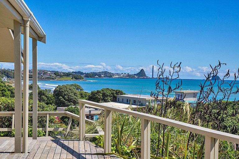 Photo of property in 2a Sackville Street, Fitzroy, New Plymouth, 4312